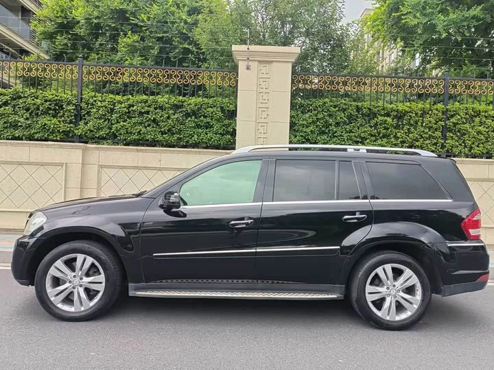 Mercedes-Benz GL-Class