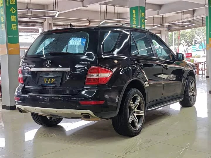 Mercedes-Benz M-Class