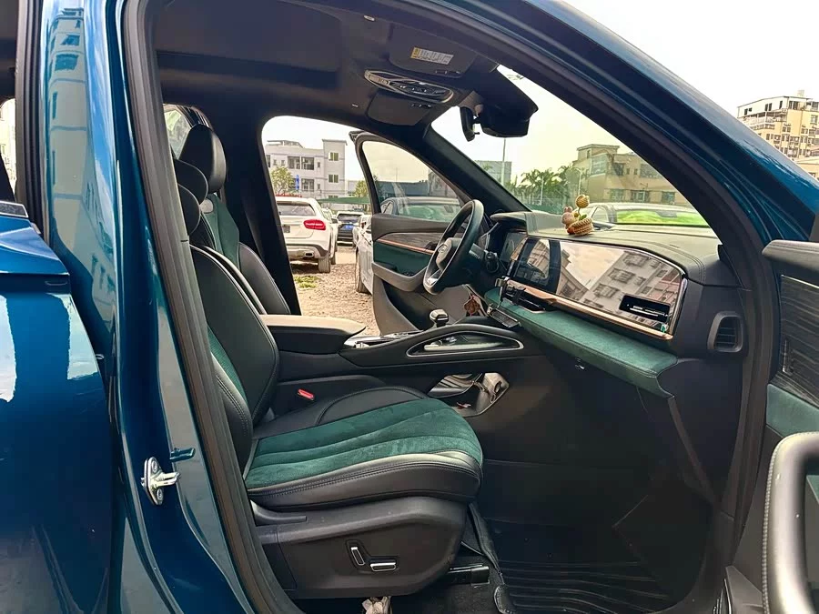 Geely Xingyue L