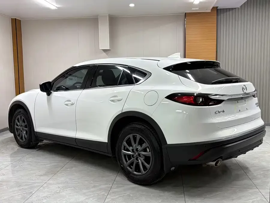 Mazda CX-4