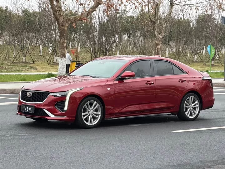 Cadillac CT4