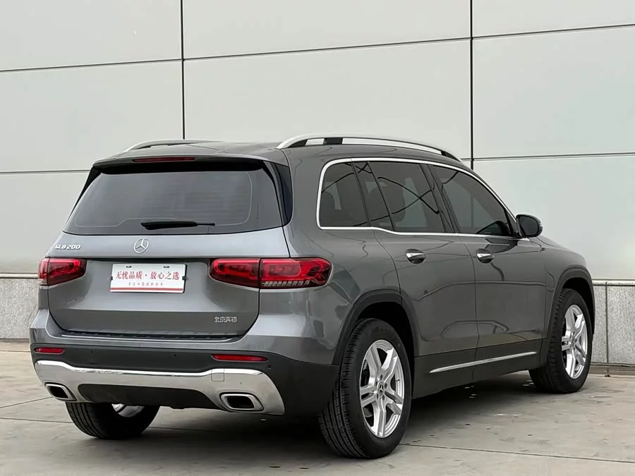 Mercedes Benz GLB