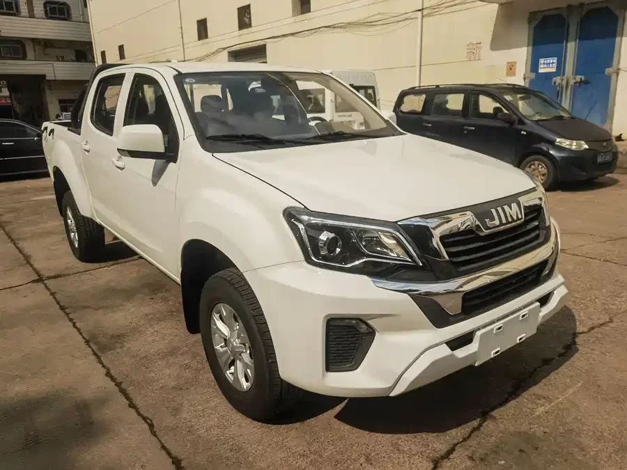 Isuzu RE-MAX Ruimai