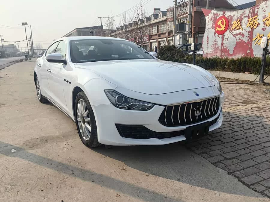 Maserati Ghibli