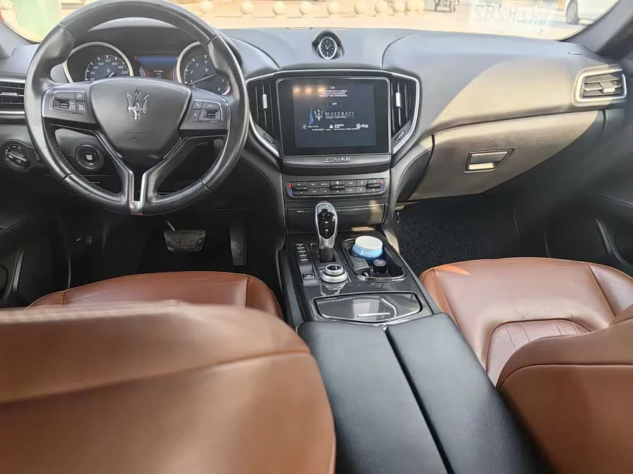 Maserati Ghibli