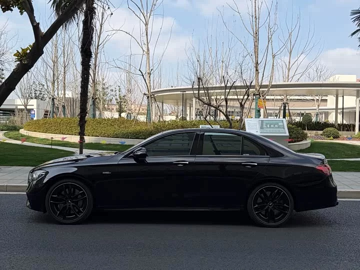 Mercedes-Benz E-Class AMG