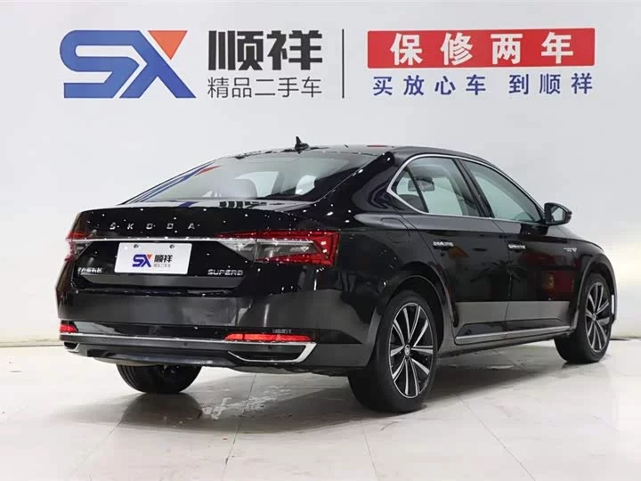 Skoda SuperB