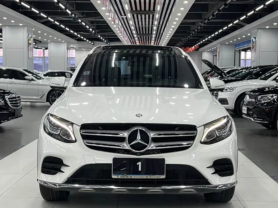 Mercedes Benz GLC