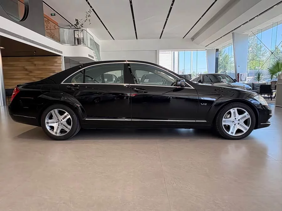 Mercedes Benz S class