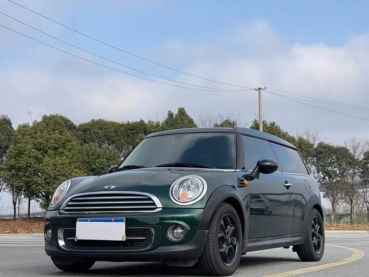 MINI CLUBMAN