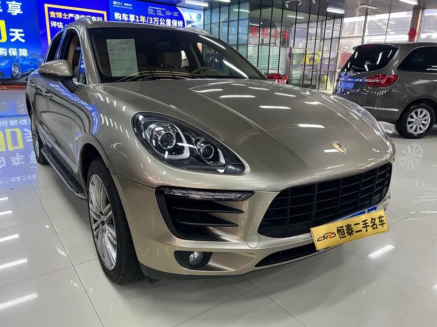 Porsche Macan