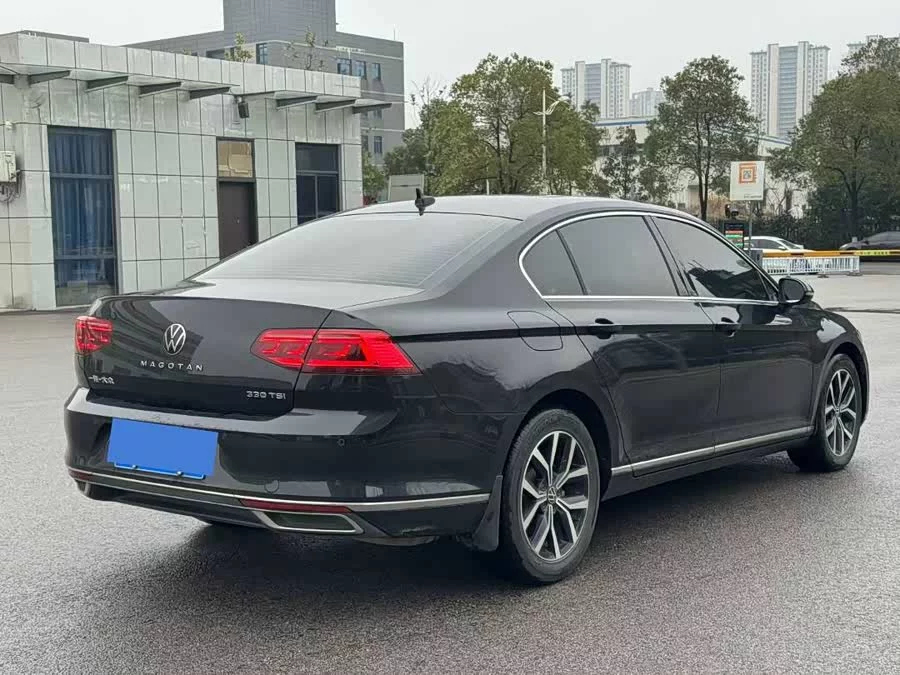 Volkswagen Magotan