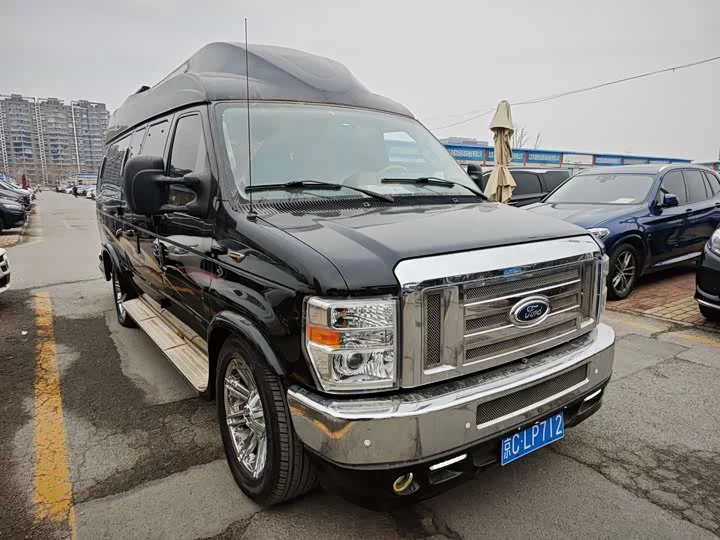 Ford E350