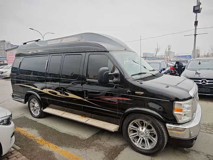 Ford E350