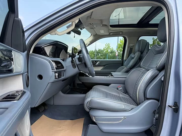 Lincoln pilot