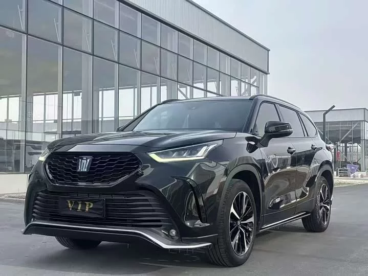 Toyota Crown Kluger