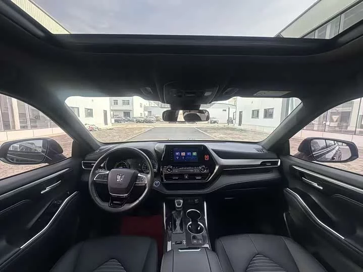 Toyota Crown Kluger