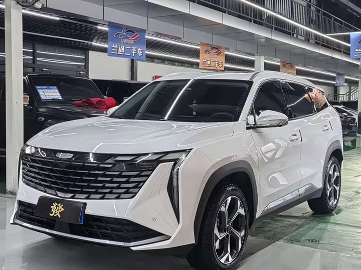 Geely Boyue L