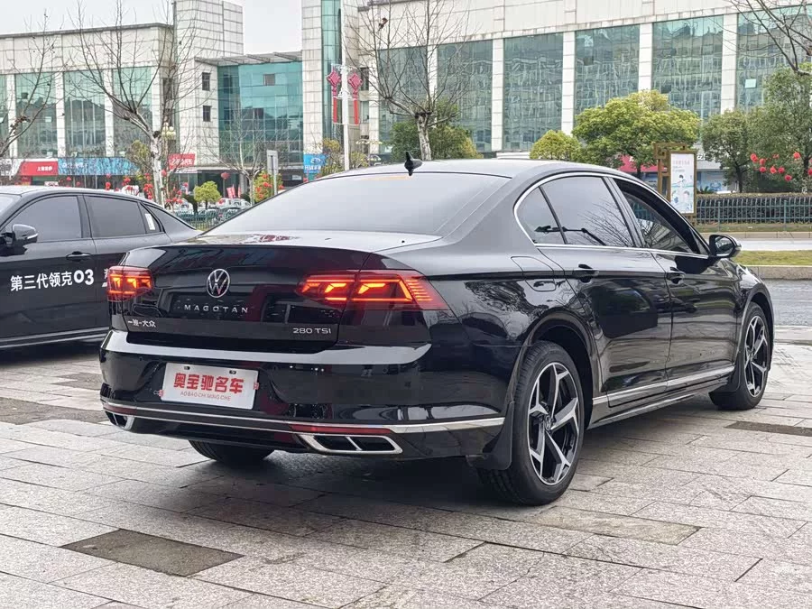 Volkswagen Magotan