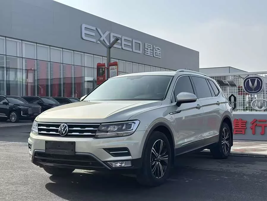Volkswagen Tiguan L