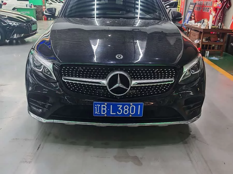 Mercedes Benz GLC