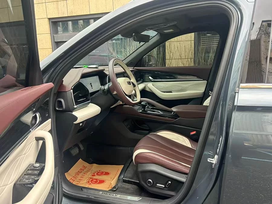 Geely Xingyue L