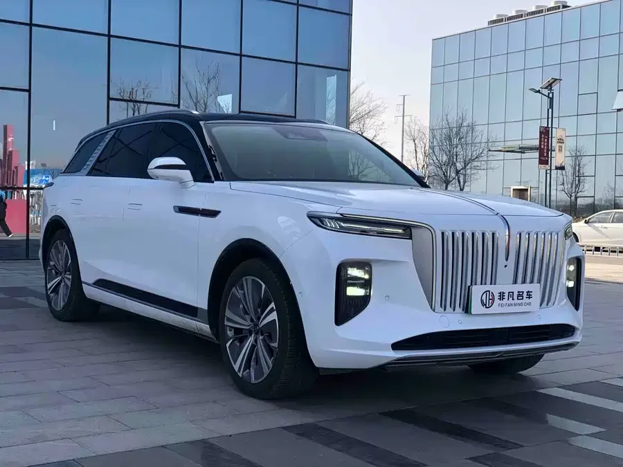 Hongqi E-HS9