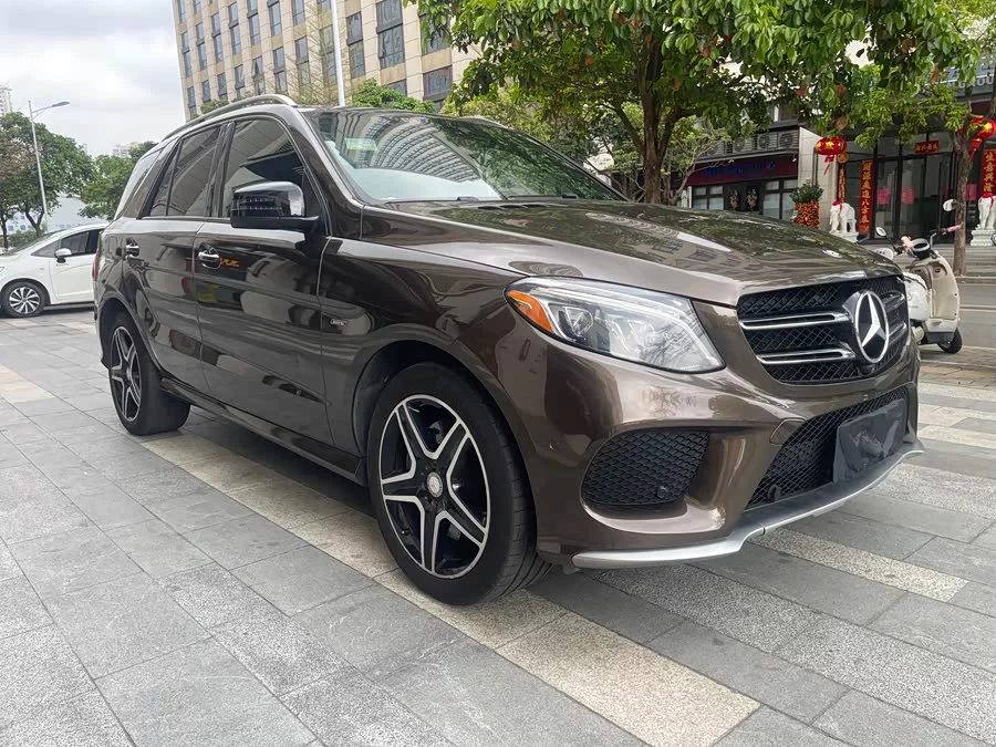 Mercedes Benz GLE (Imported)