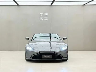 Aston Martin V8 Vantage