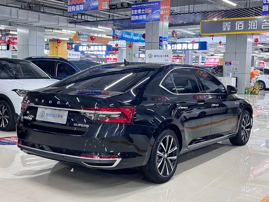 Skoda SuperB