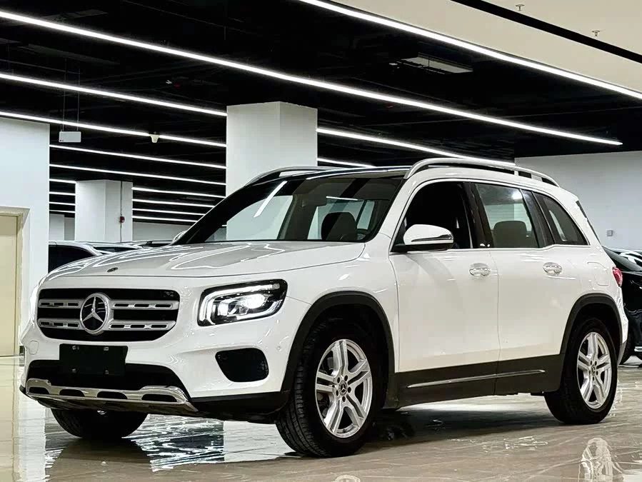 Mercedes Benz GLB