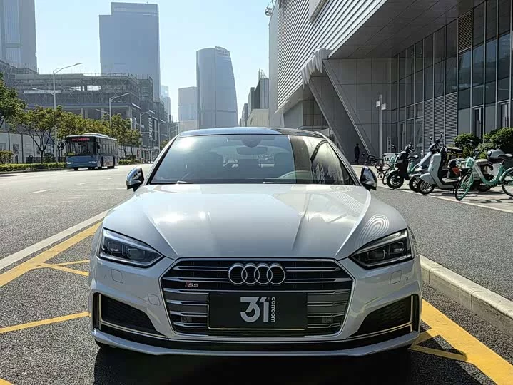 Audi S5