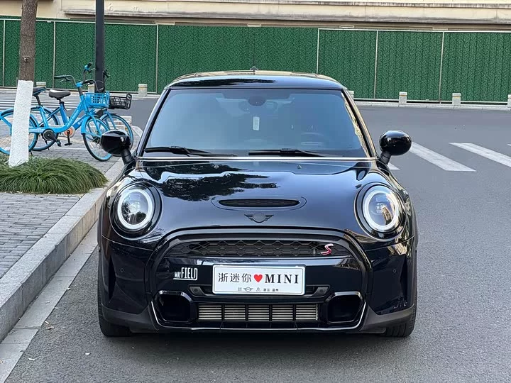 MINI 