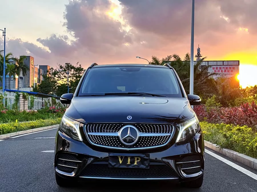 Mercedes Benz Class V