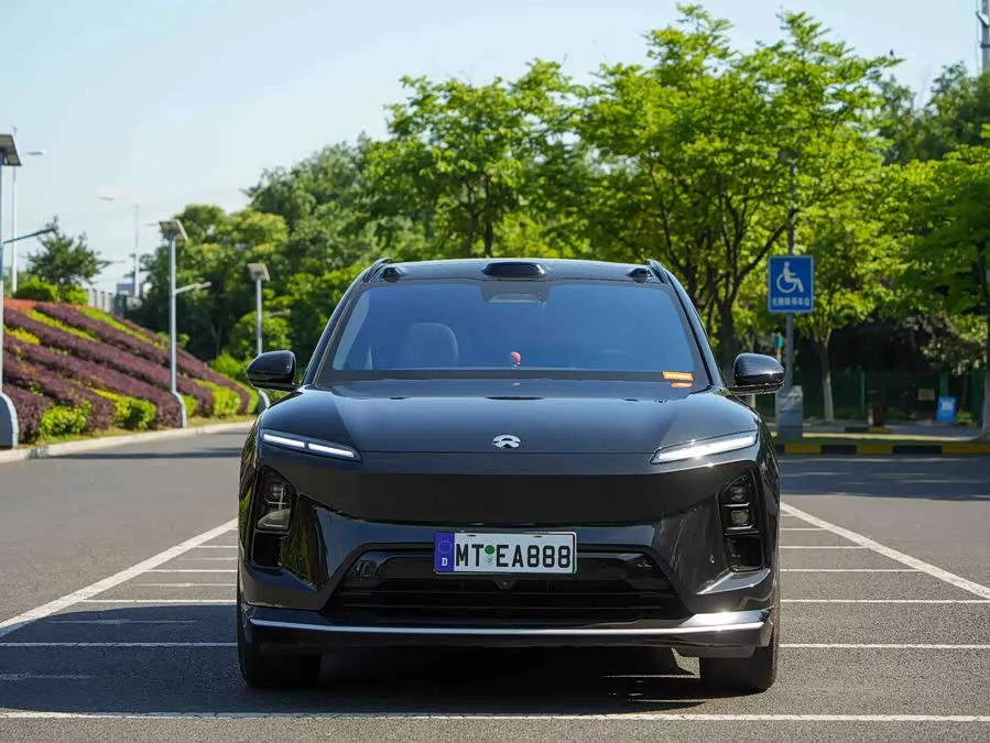 NIO ES6