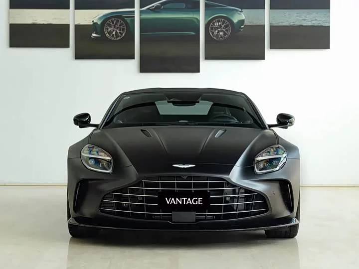 Aston Martin V8 Vantage