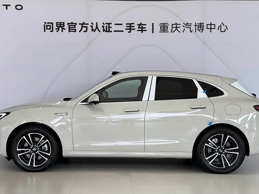 AITO Wenjie M5