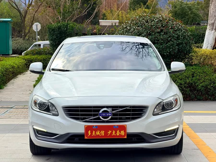 Volvo S60