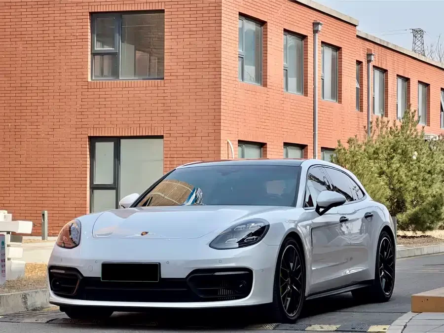 Porsche Panamera New Energy