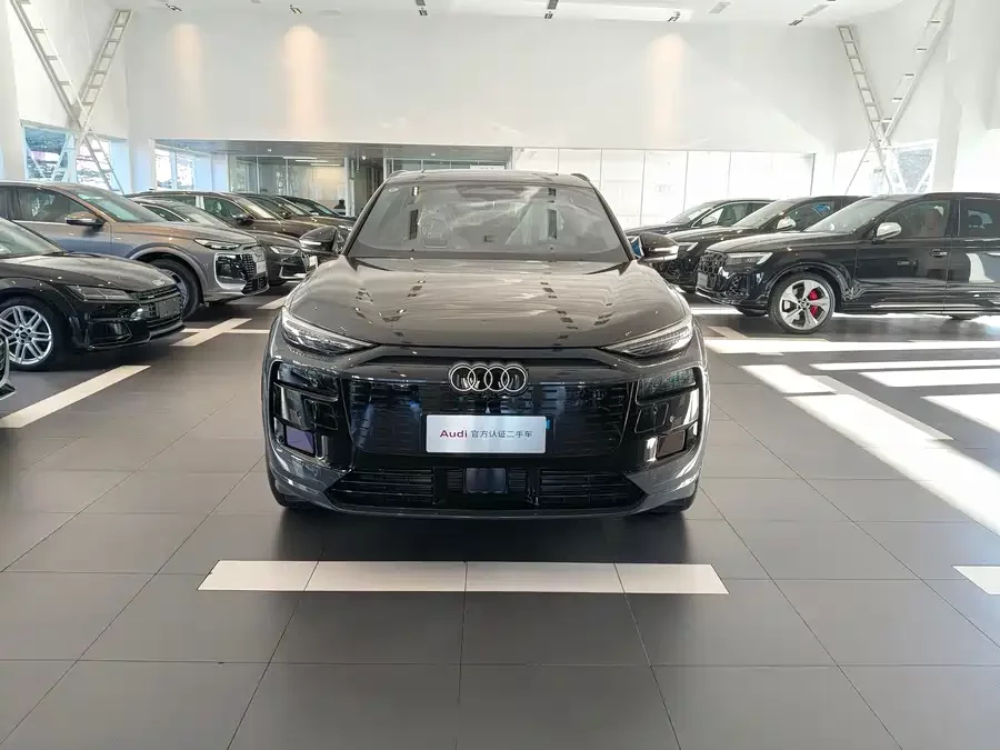 Audi Q6L e-tron