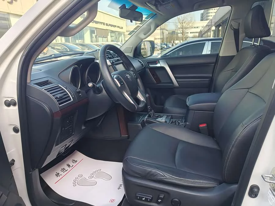 Toyota Prado