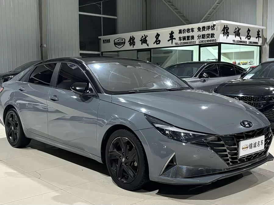 Hyundai Elantra