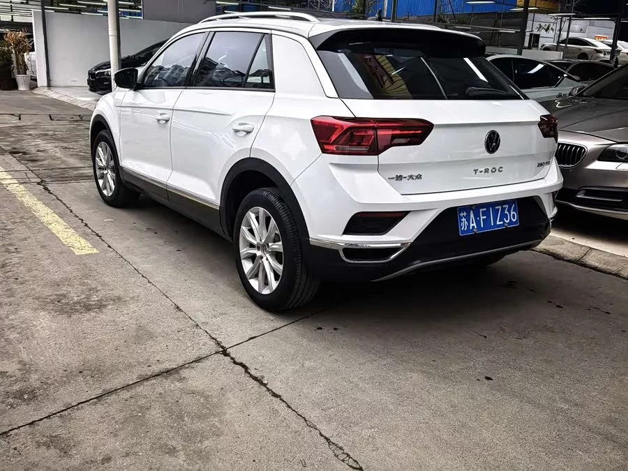 Volkswagen T-ROC