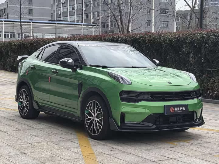 Lynk & Co 05