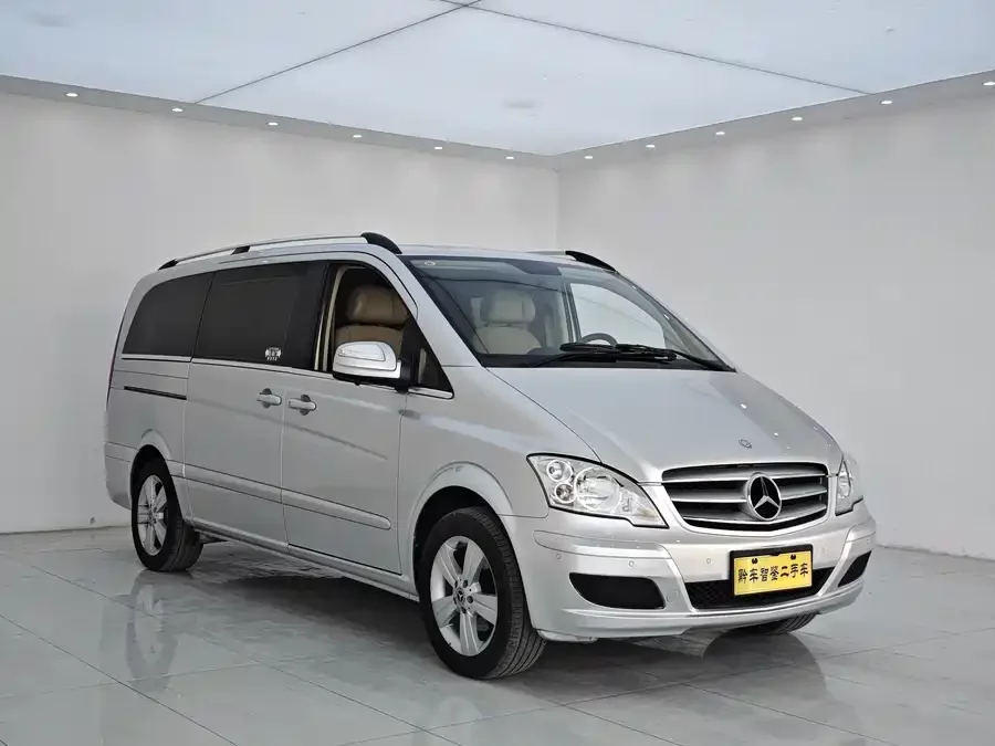 Mercedes Benz Viano