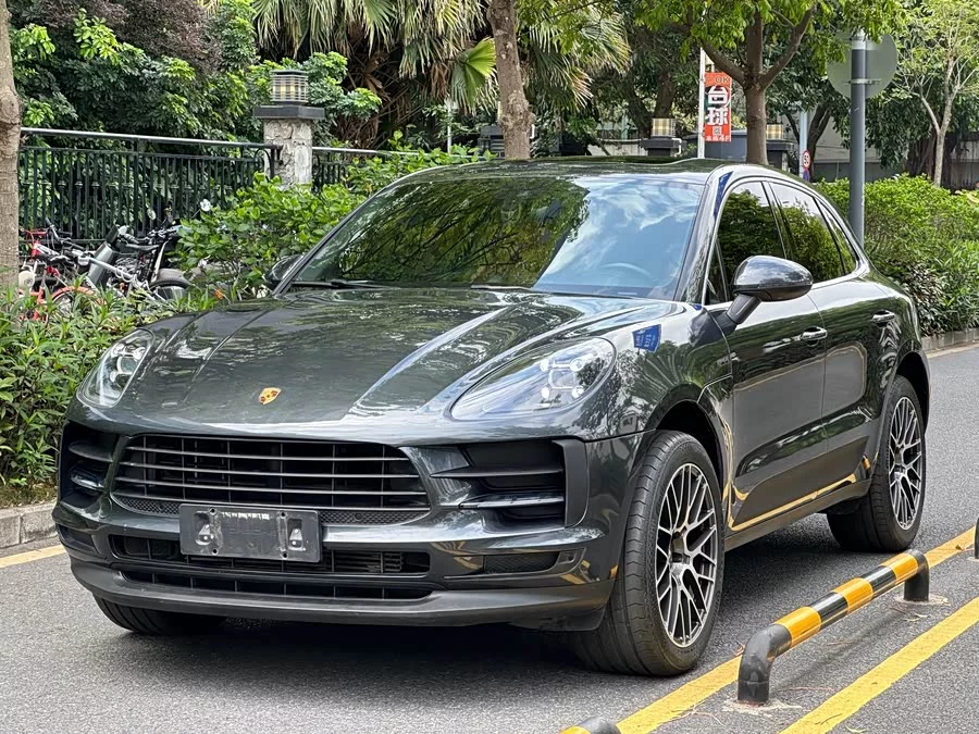 Porsche Macan