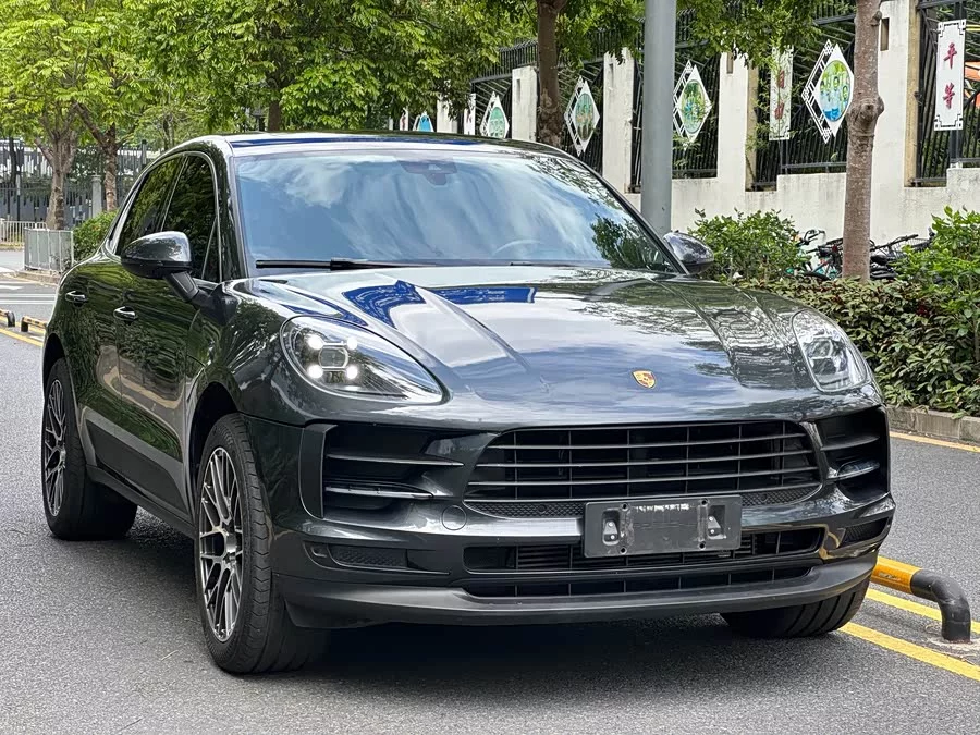 Porsche Macan