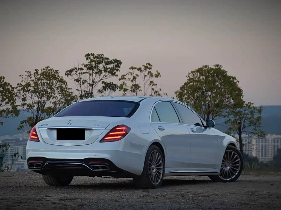 Mercedes Benz S-Class AMG