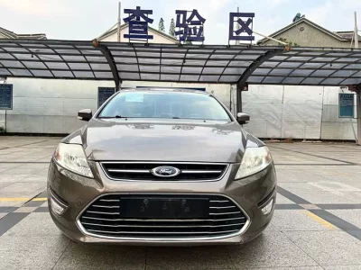 Ford Mondeo Zhisheng