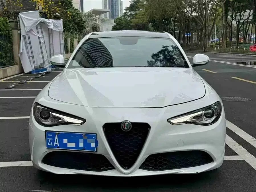 Alfa Romeo Giulia